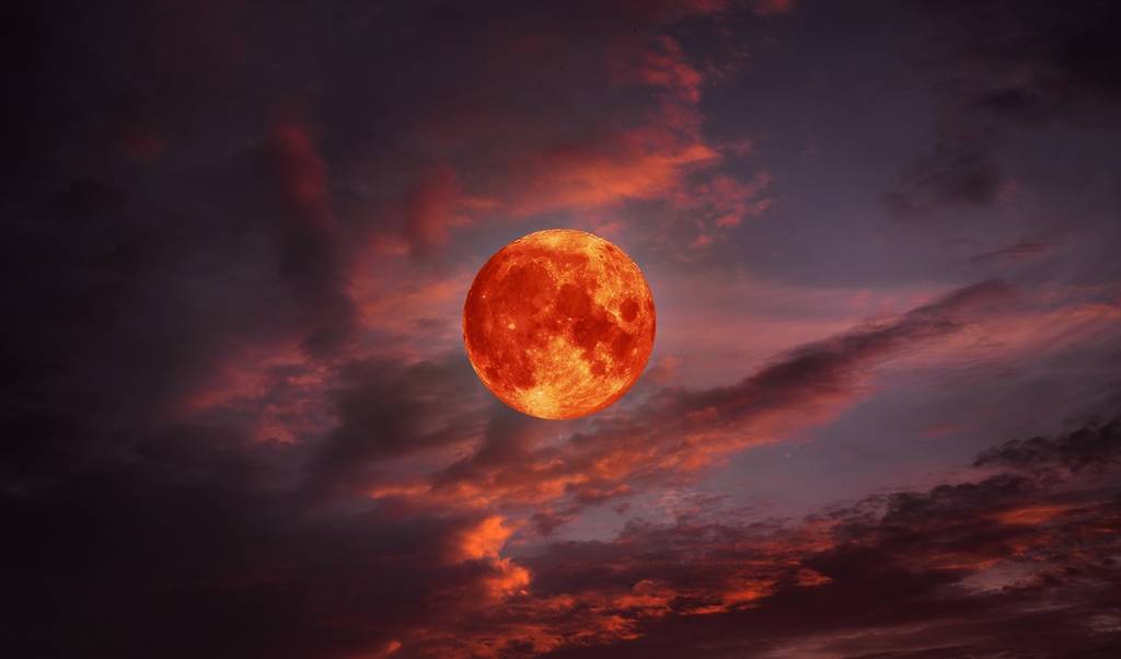 Total Lunar Eclipse Blood Moon